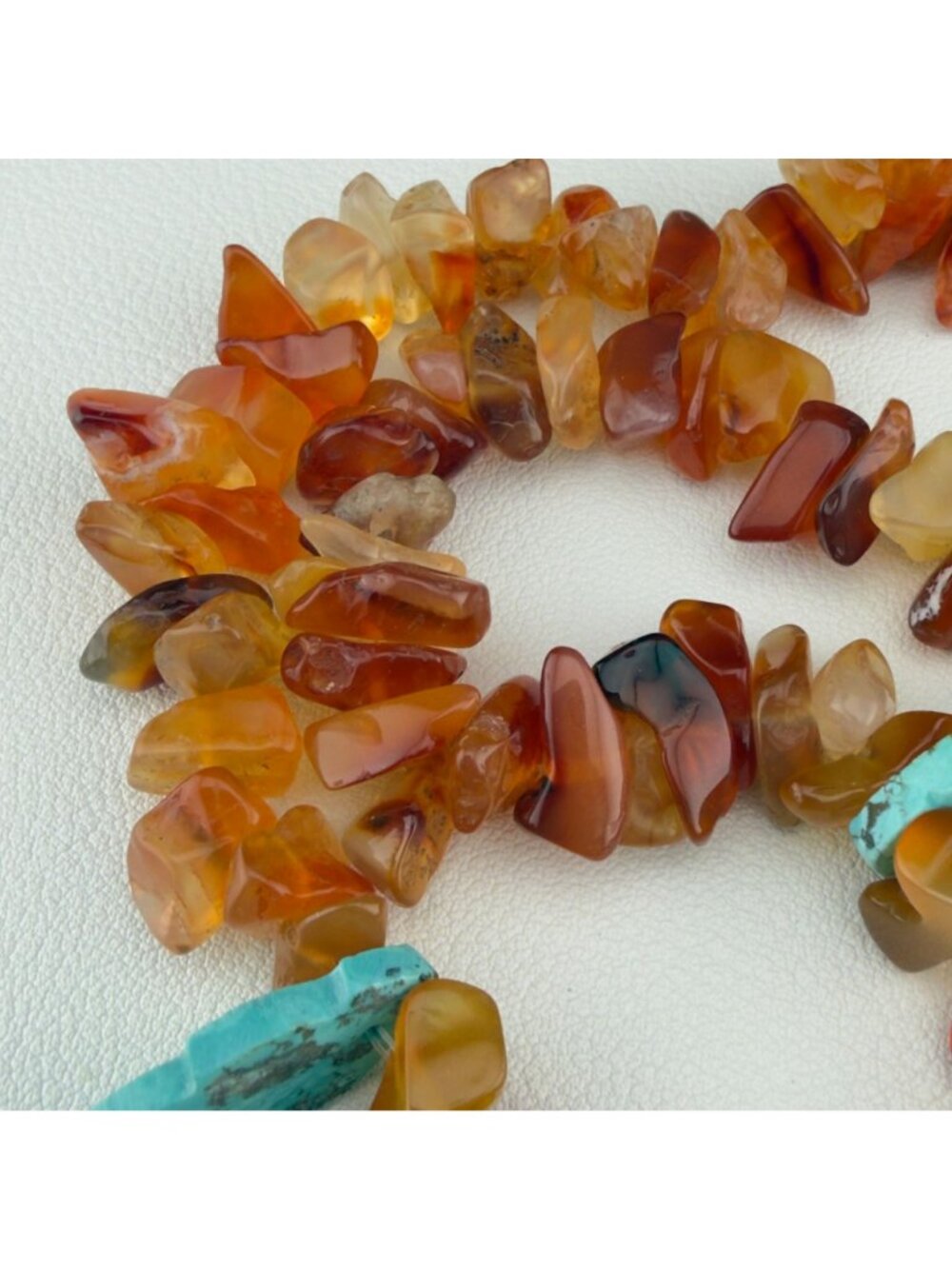 Vintage Carved Butterfly Stone Chip Pendant Necklace Southwestern Boho Statement - Picture 11 of 12